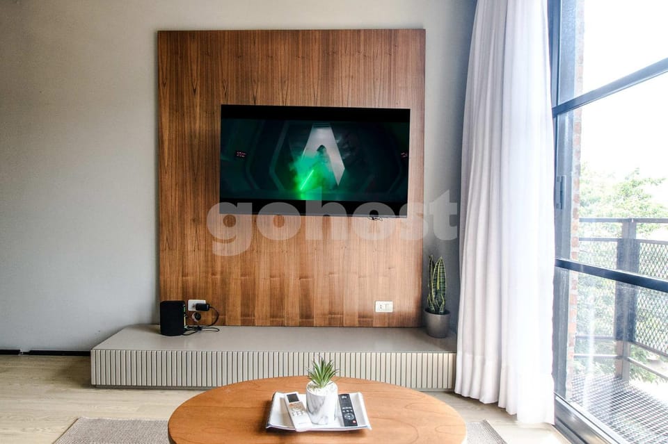 Elegant 1 bedroom apartment in a prime Villa Morra Apartment in Asunción