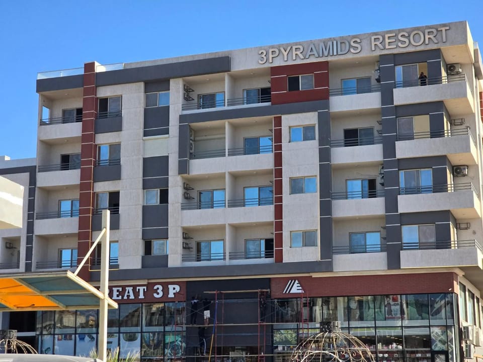 3 pyramids resort Apartment in Hurghada