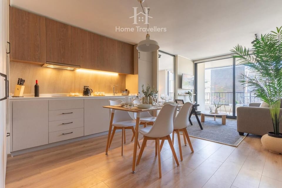HT Spacious and bright apartment in Providencia Apartment in Providencia