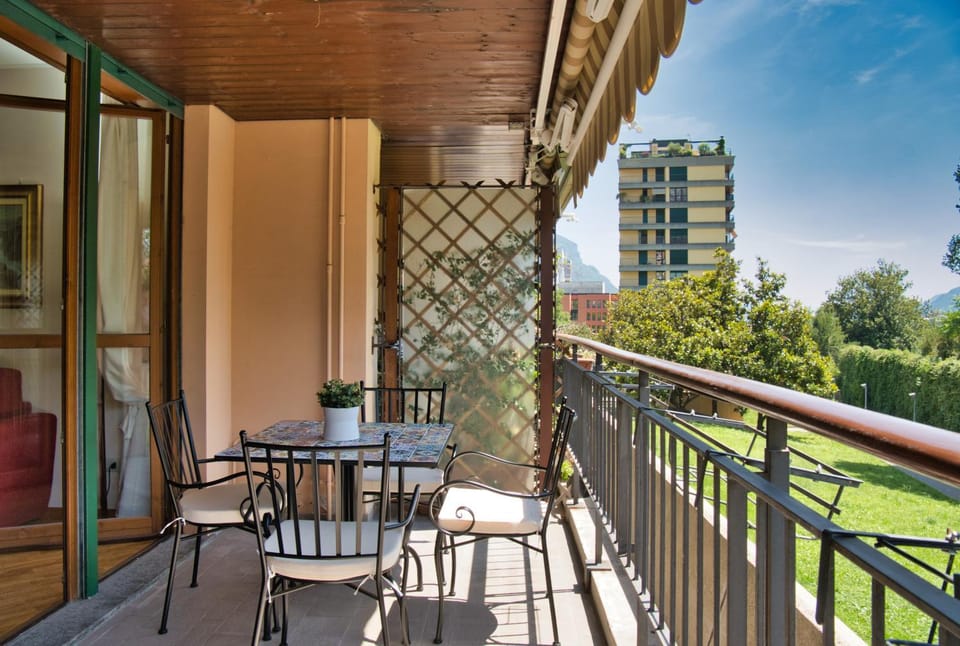 Day, Balcony/Terrace, Dining area