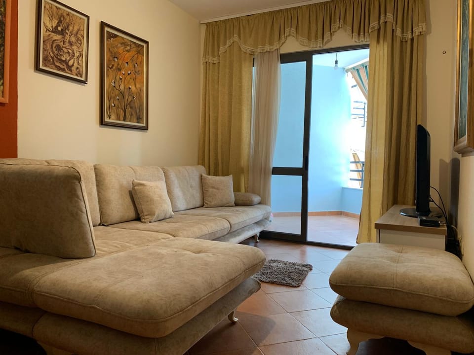 Apartament in Golem Apartment in Tirana County, Albania