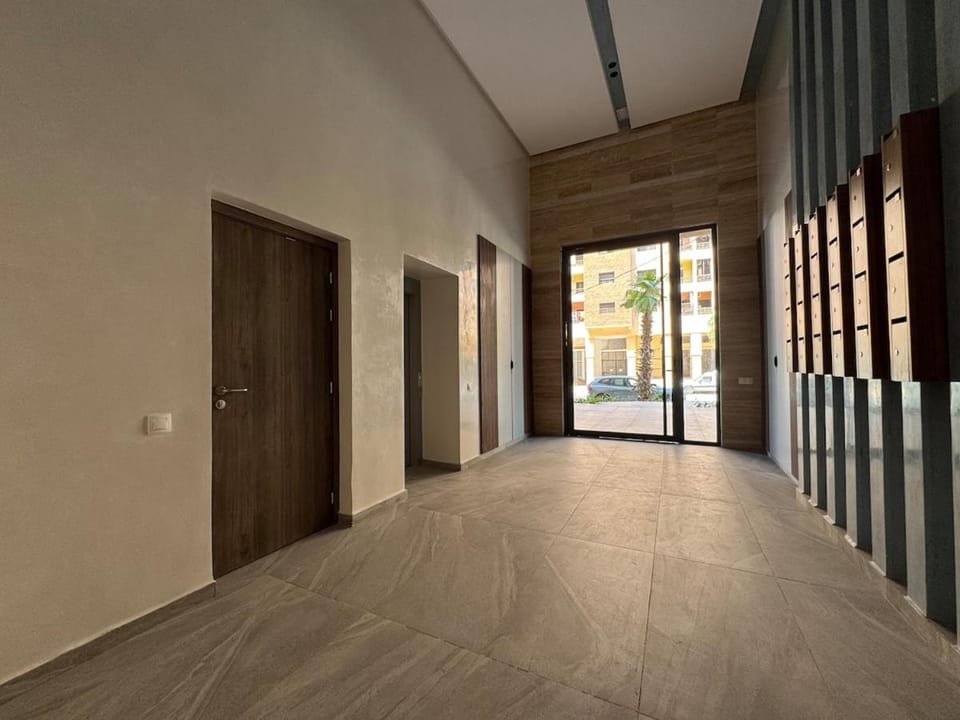 Gueliz Aesthetic 2BR w Pool Garage AC and WiFi Apartment in Marrakesh