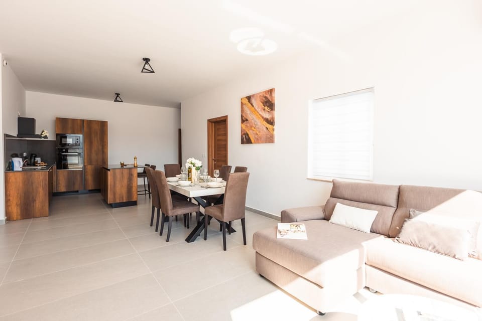 Cayden Suites - 5 Minutes to St Julian's by Haven and Keys Malta Apartment in Malta