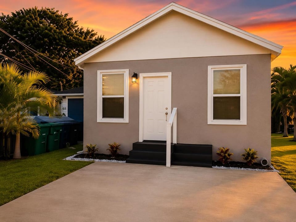 Property building, Day