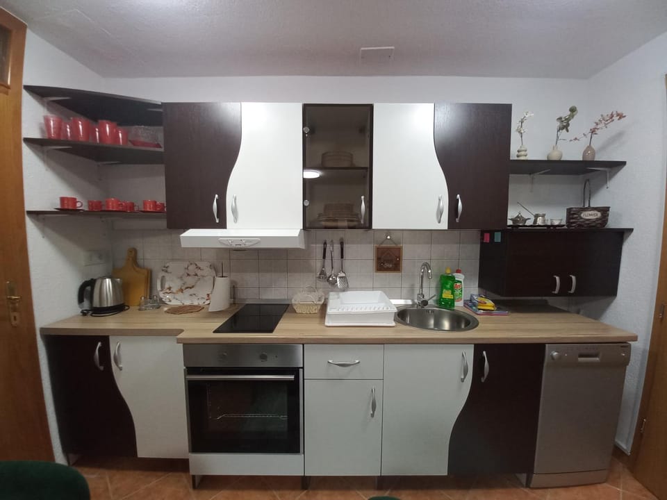 Apartment Meri with garage Apartment in Federation of Bosnia and Herzegovina