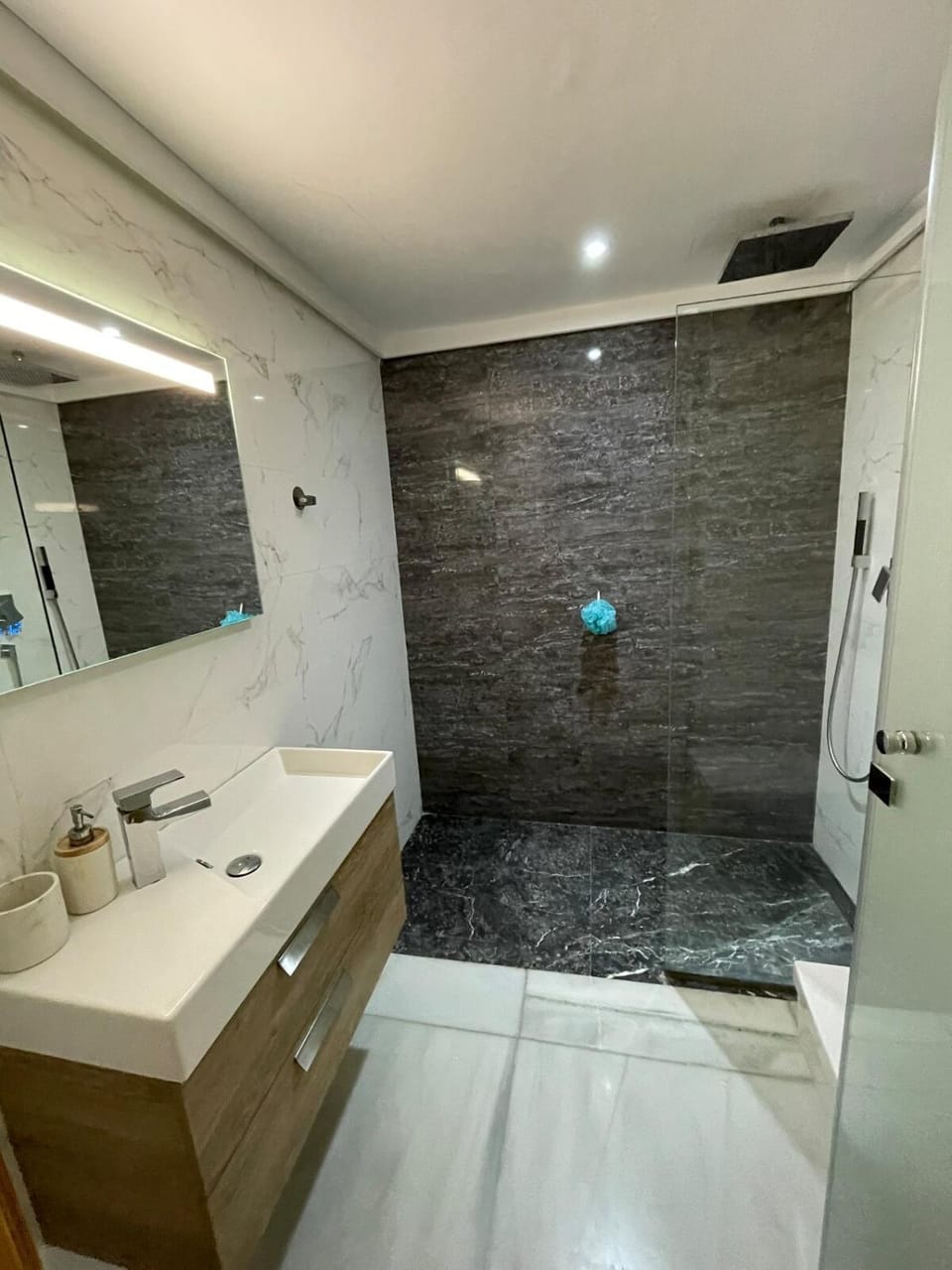 Malabata Hills Gem Spacious 3BR, Private Terrace Apartment in Tangier