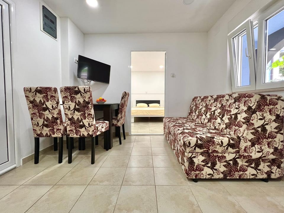 Tesla Apartment in Budva