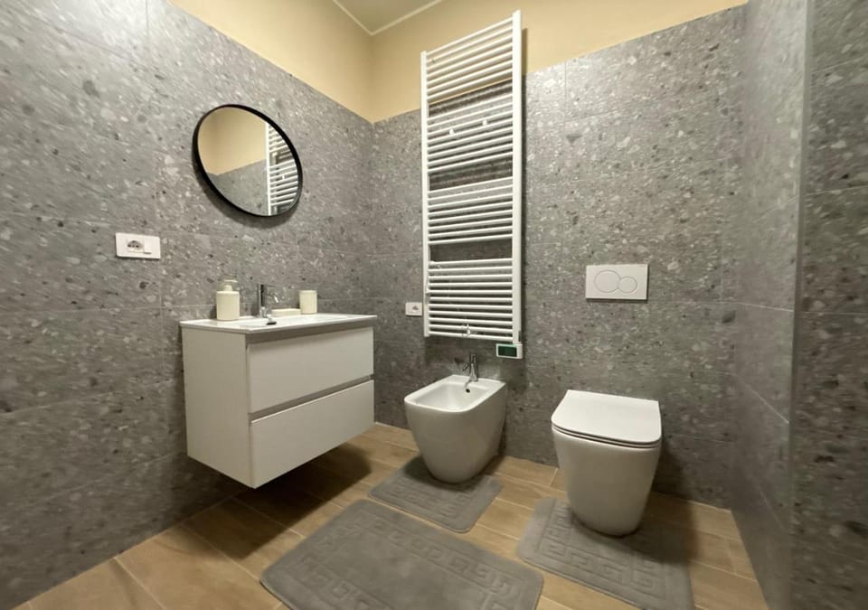 Astro Suite Milano-Monza Apartment Apartment in Lombardy