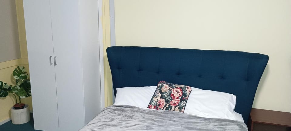 Cooma Center Cortina Studio Apartment in Cooma