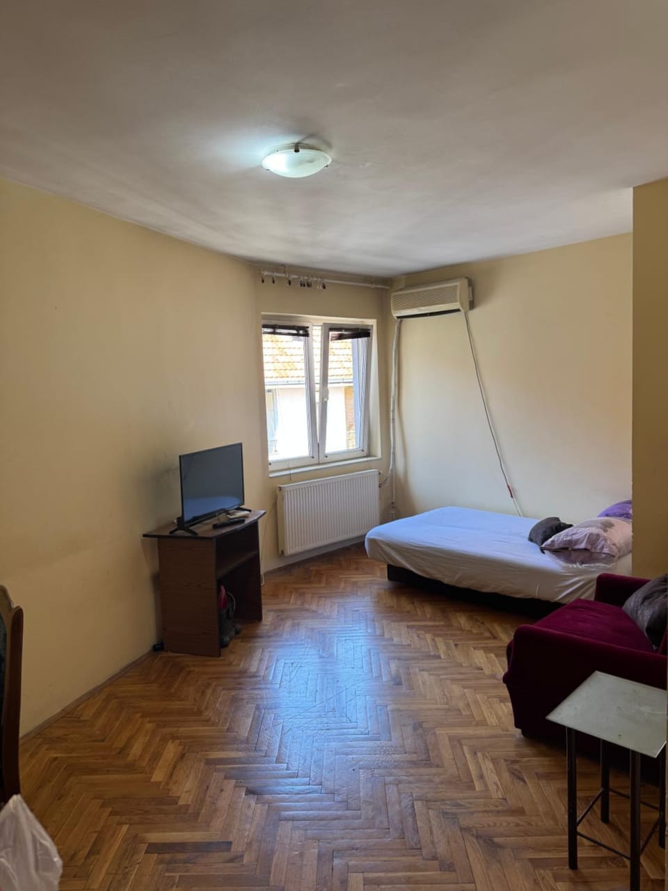 Valentin Garsonjera Apartment in Novi Sad