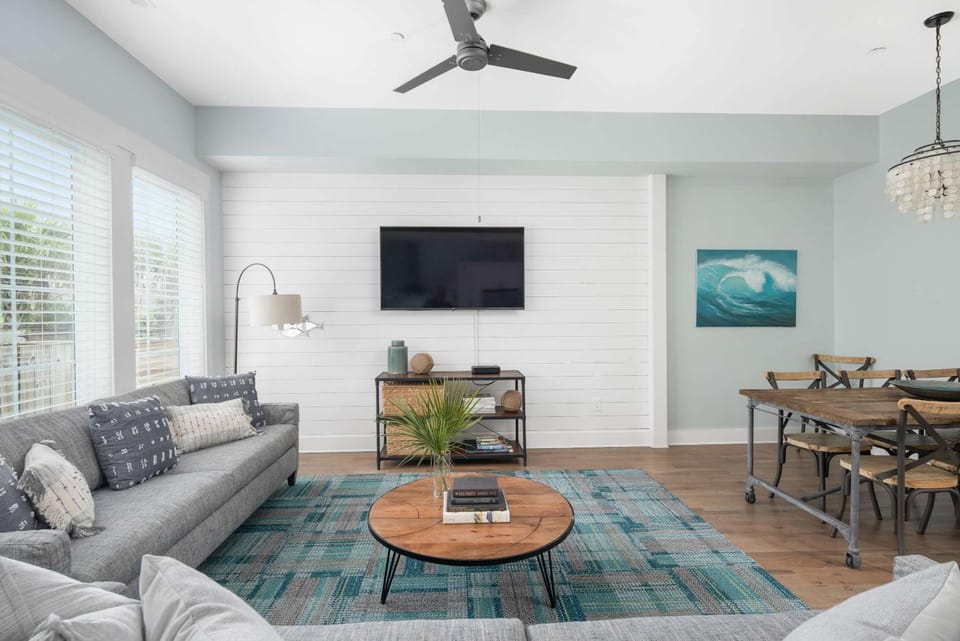4BR Villa with Heated Pool - Walk to Beach & Shops House in Folly Beach
