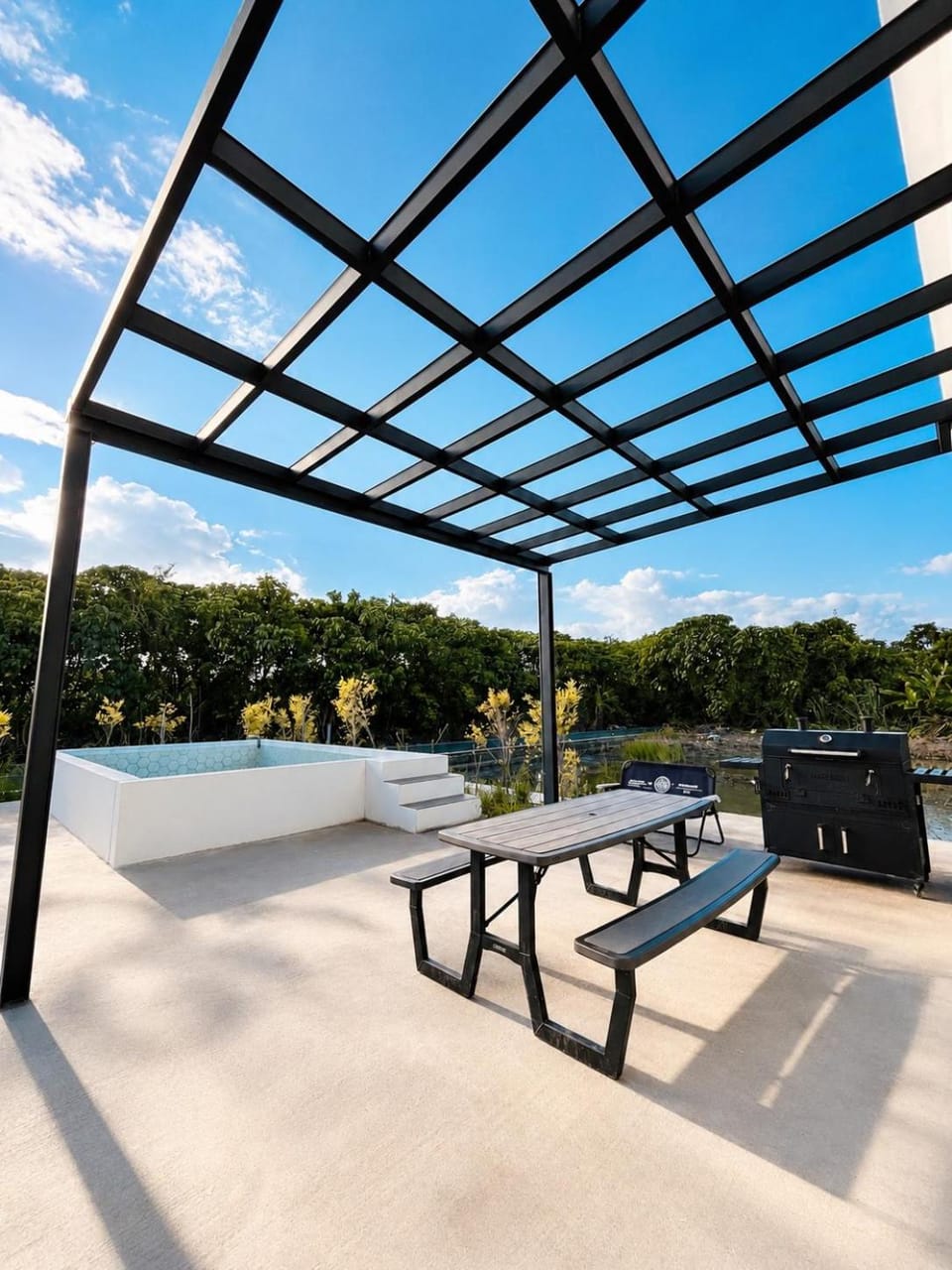 Patio, Balcony/Terrace, Pool view, Swimming pool