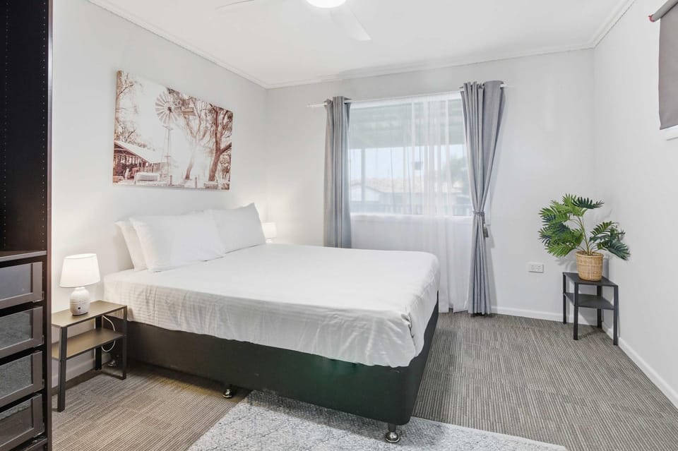 Margate Beachside Haven Apartment in Margate
