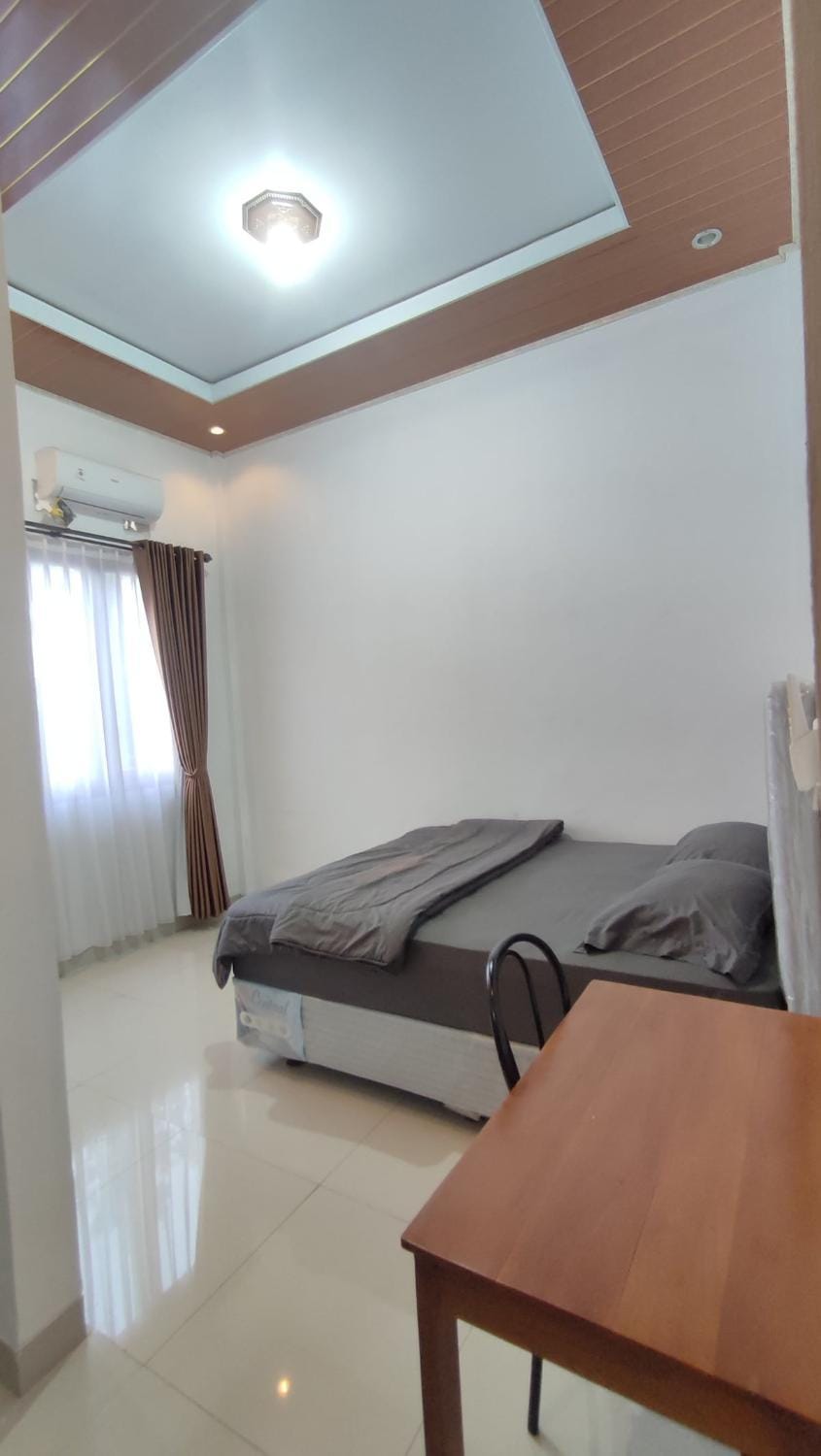 UnitB 5BR Kangen Homestay Jambon Yogyakarta House in Special Region of Yogyakarta