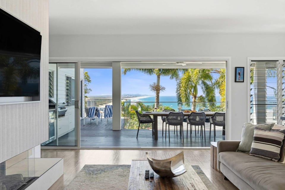Ocean View Beach House - pet-friendly Coolum home House in Coolum Beach