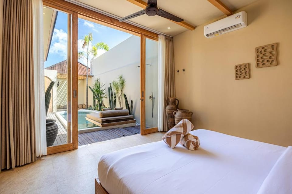 1 BR Private Pool Villa for Two - Casa Manja Villa in Kerambitan