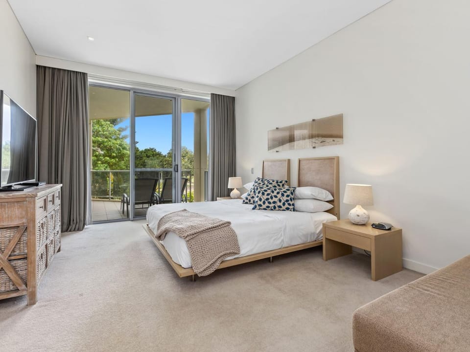 Absolute Beachfront 1122 - By Kingscliff Accommodation Apartment in Kingscliff