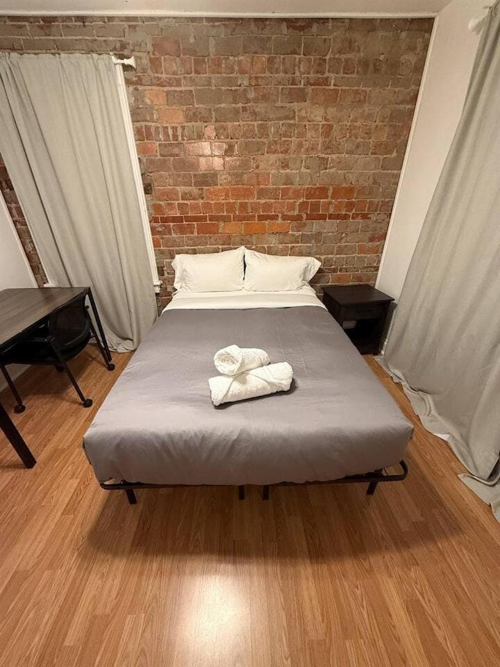 Entire Upper Floor Dual-Suite • Walk to Loop Apartment in University City