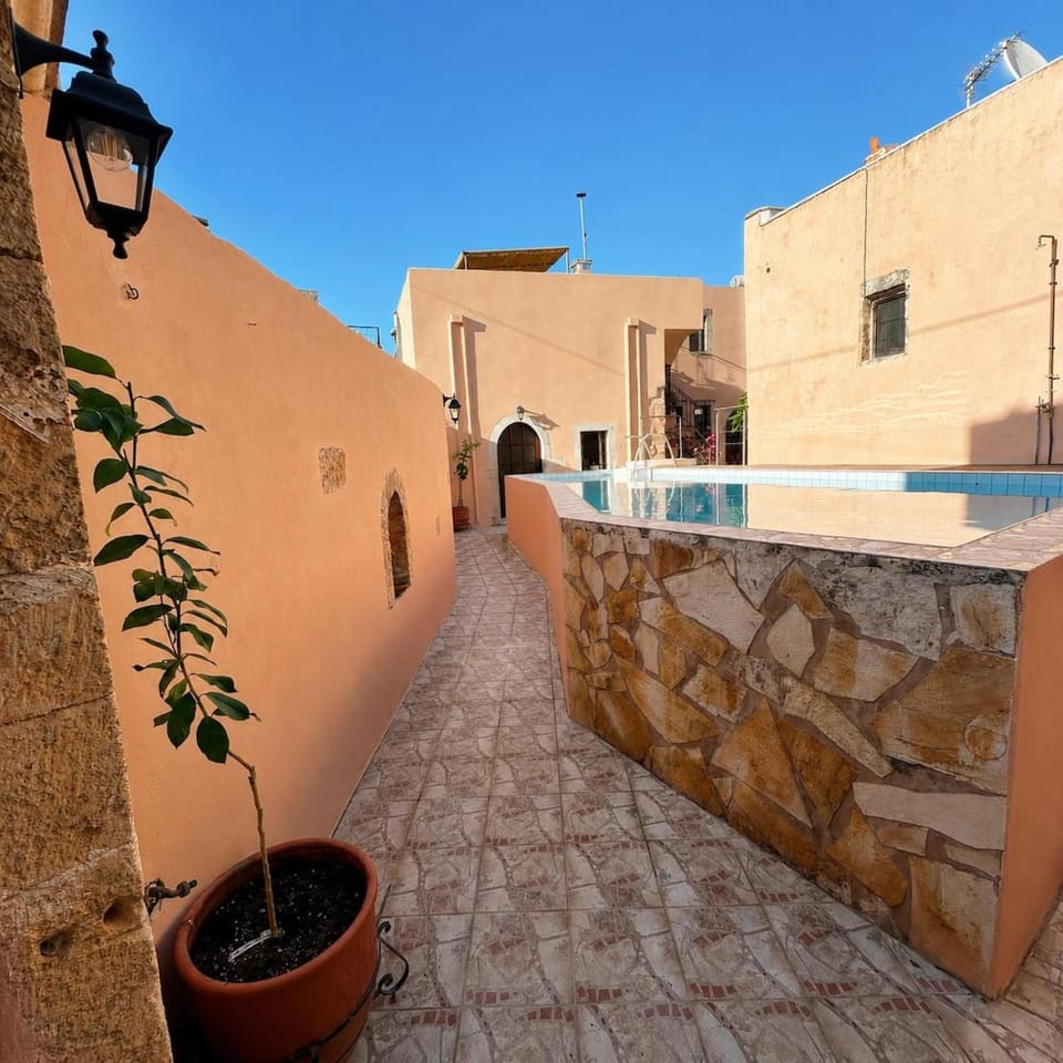 Property building, Patio, Day, View (from property/room), Balcony/Terrace, Pool view, Swimming pool