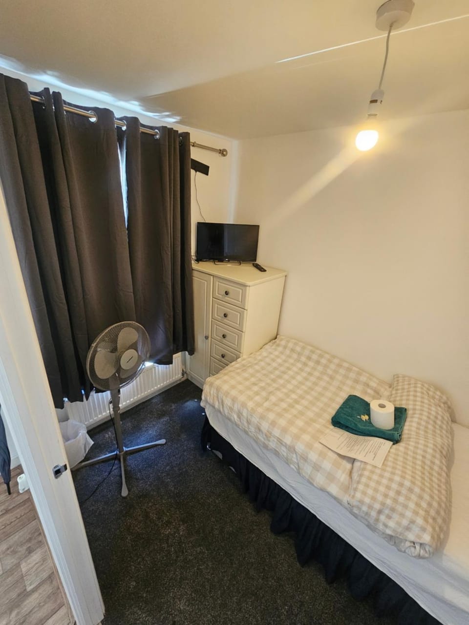 Smart Stay room in Central Dartford with Free Parking Vacation rental in Dartford
