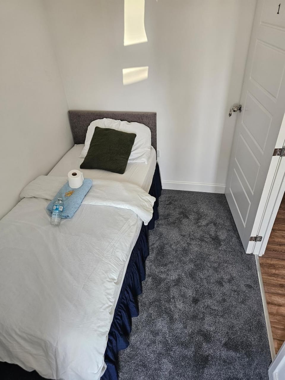 Smart Stay room in Central Dartford with Free Parking Vacation rental in Dartford