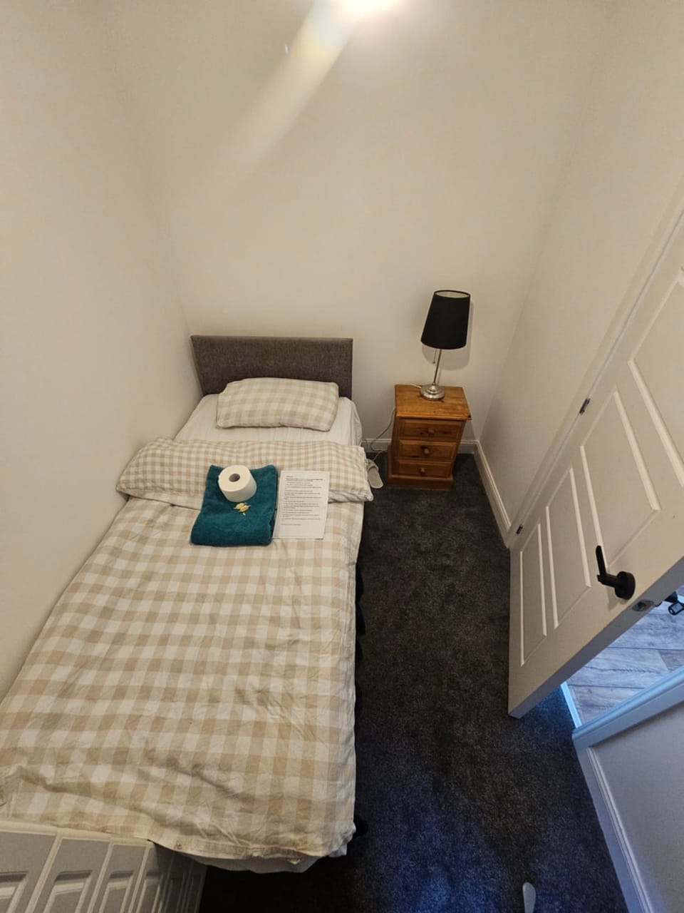 Smart Stay room in Central Dartford with Free Parking Vacation rental in Dartford