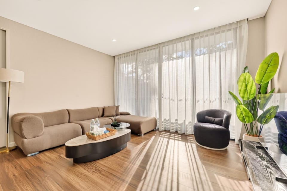 Modern Ground-Level 2BR Apartment in Gladesville Apartment in Gladesville