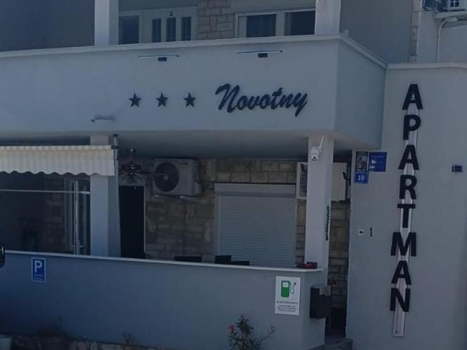 Property building, Property logo or sign