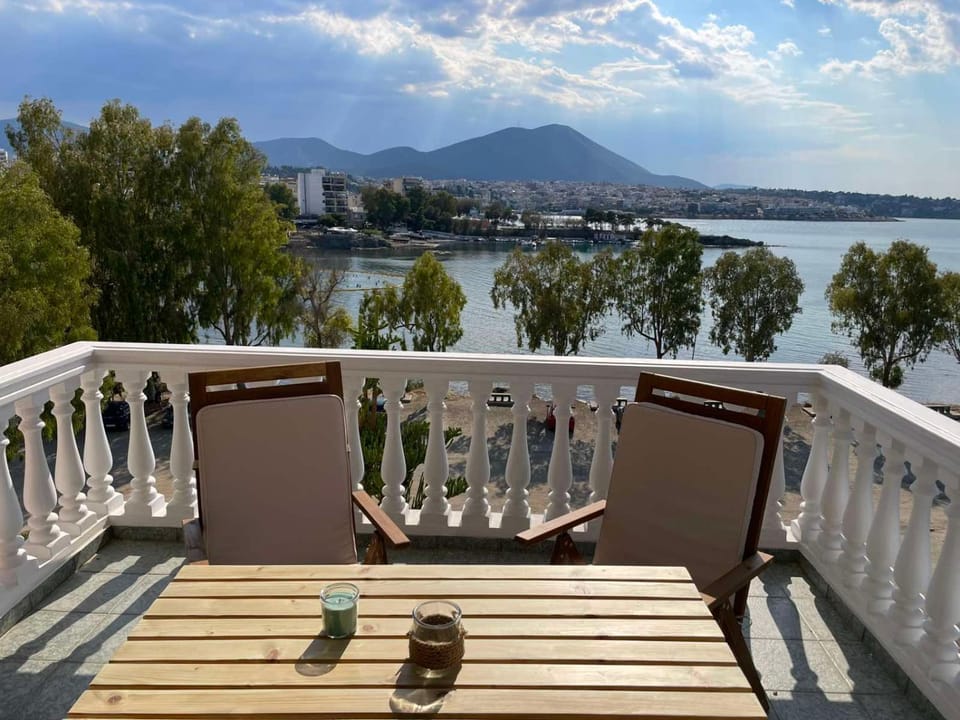 Evia Seaside Sunset Apartment in Euboea