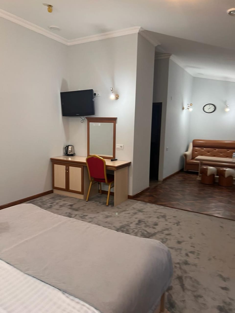 Photo of the whole room