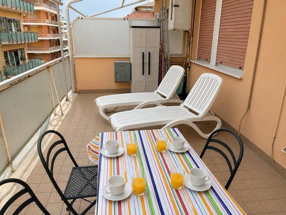 Balcony/Terrace, Balcony/Terrace
