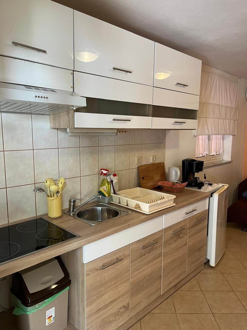 Kitchen or kitchenette, stove
