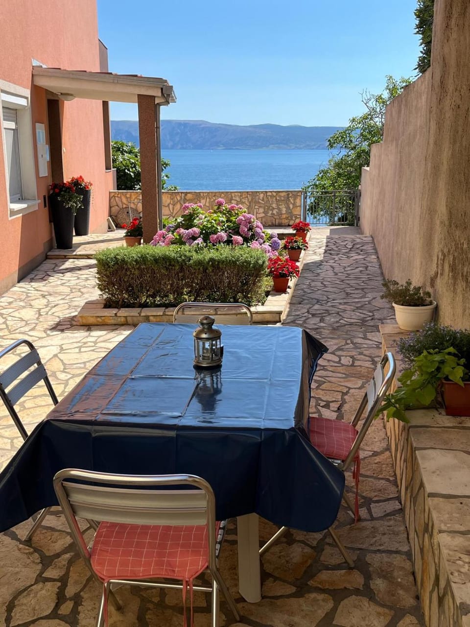 Patio, Day, Natural landscape, View (from property/room), Balcony/Terrace, Seating area, Sea view