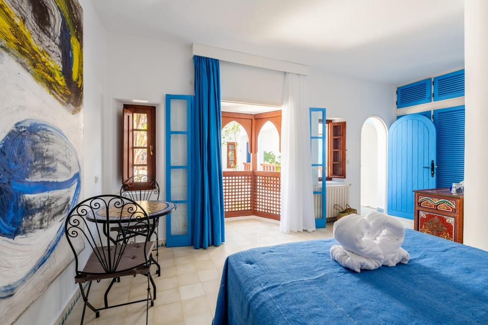 Bed, Balcony/Terrace, Photo of the whole room, Bedroom