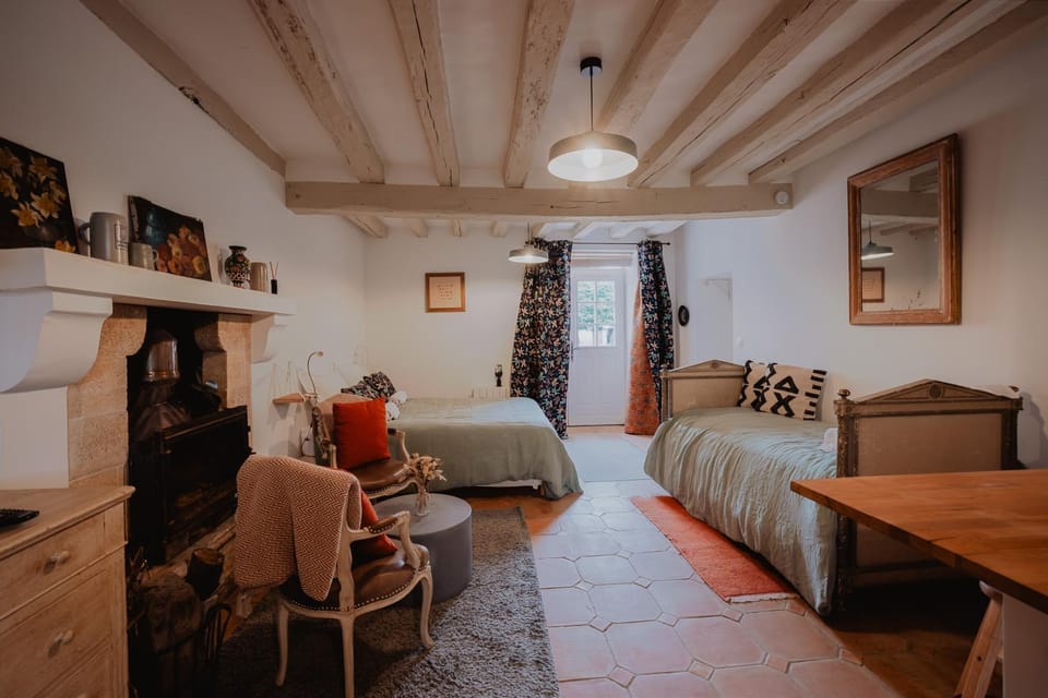 Property building, Living room