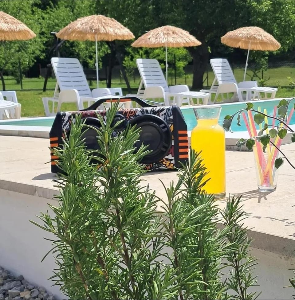 Pooltopia holidayhome go2bihac House in Federation of Bosnia and Herzegovina