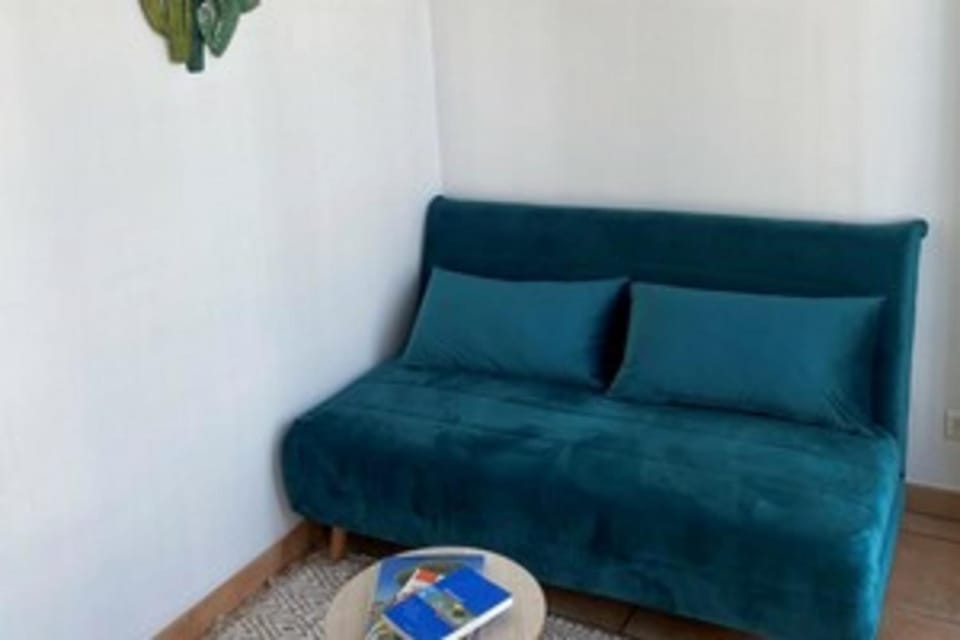35m Duplex Apt In The Heart Of Aix En Provence House in Aix-en-Provence