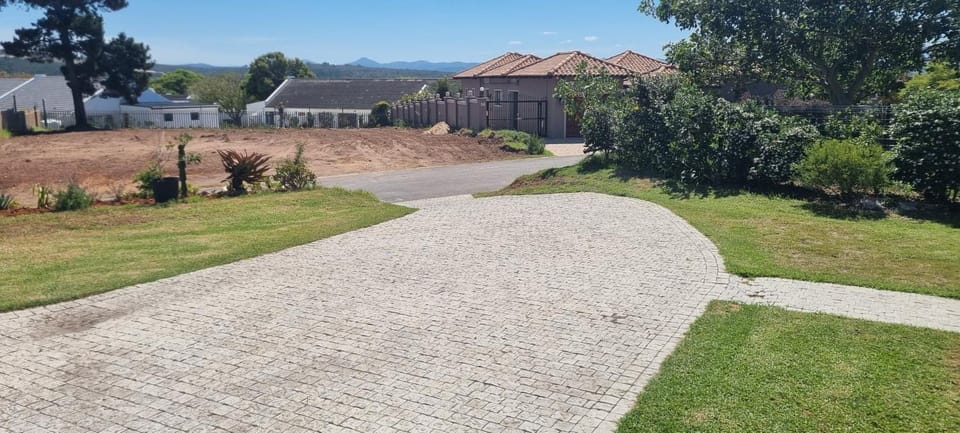 Epic 4 Bedroom holiday home for the whole family! House in Plettenberg Bay