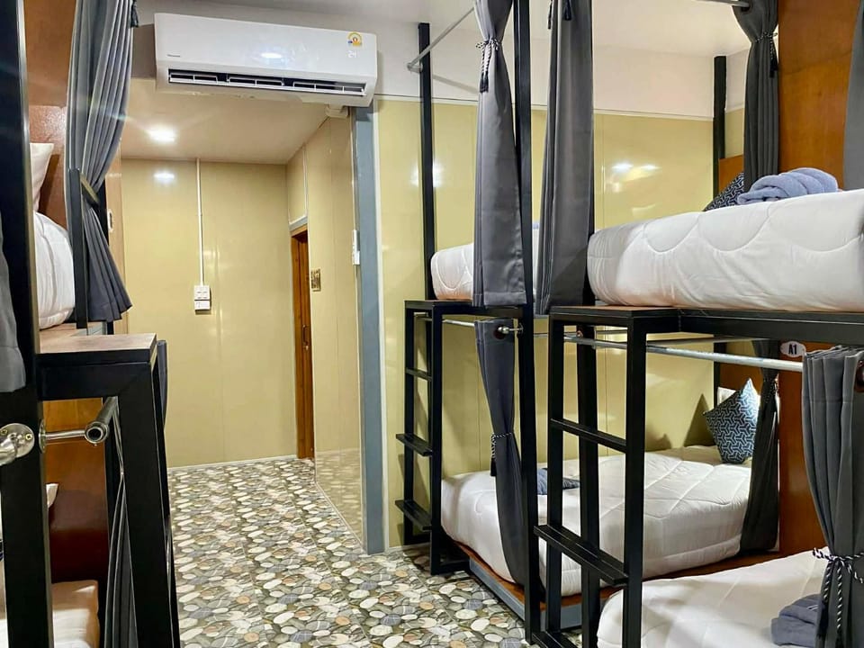 Bed Station Hostel Kohtao Hostel in Ko Tao