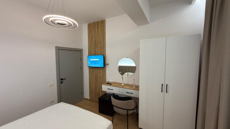 TV and multimedia, wardrobe