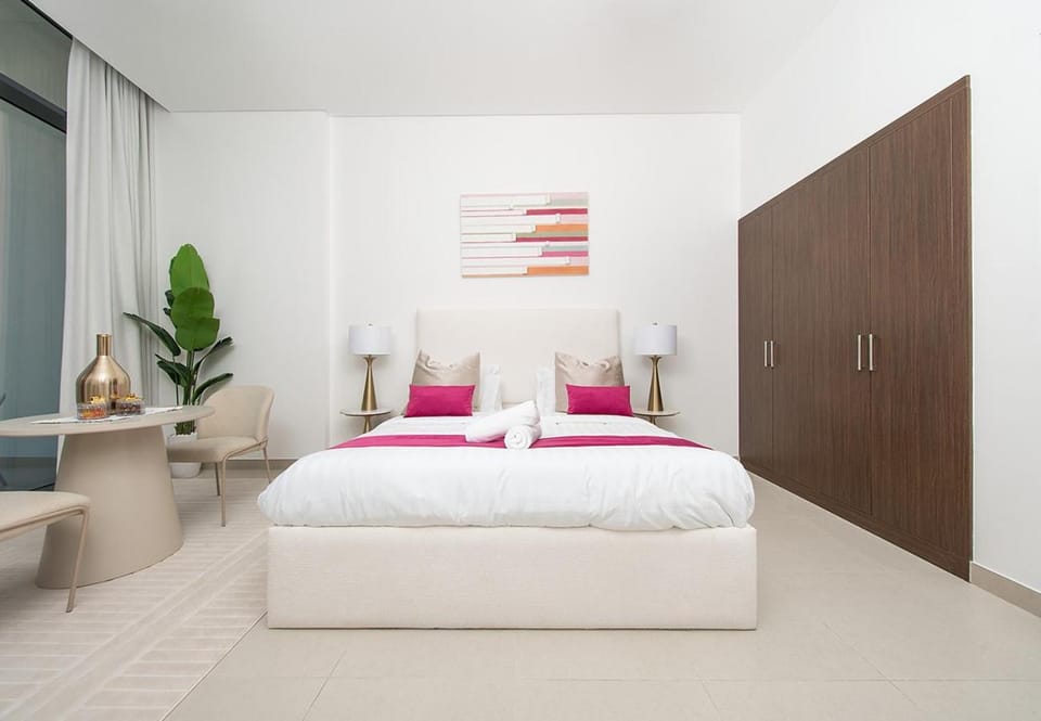 Seaview Studio with Balcony In Blue Bay Walk Apartment in Sharjah