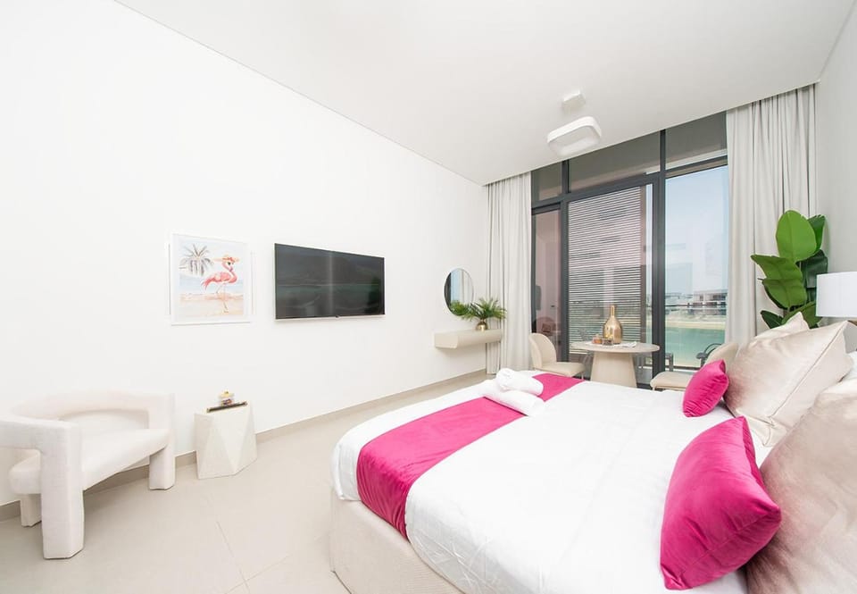Seaview Studio with Balcony In Blue Bay Walk Apartment in Sharjah