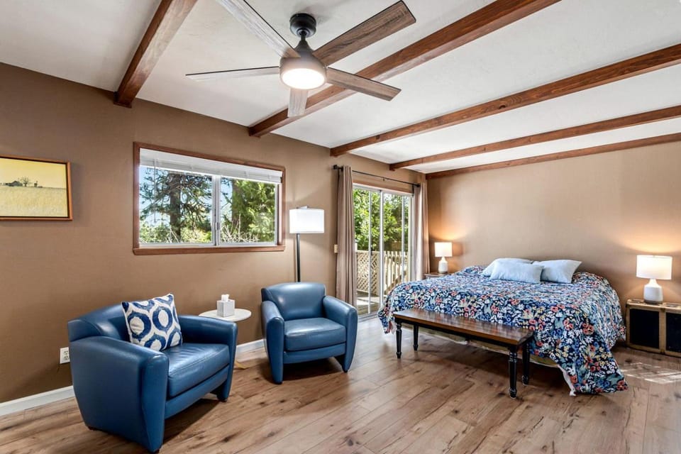 Impressive Villa with Ping Pong Table and Barbecue in Groveland, California Villa in Groveland
