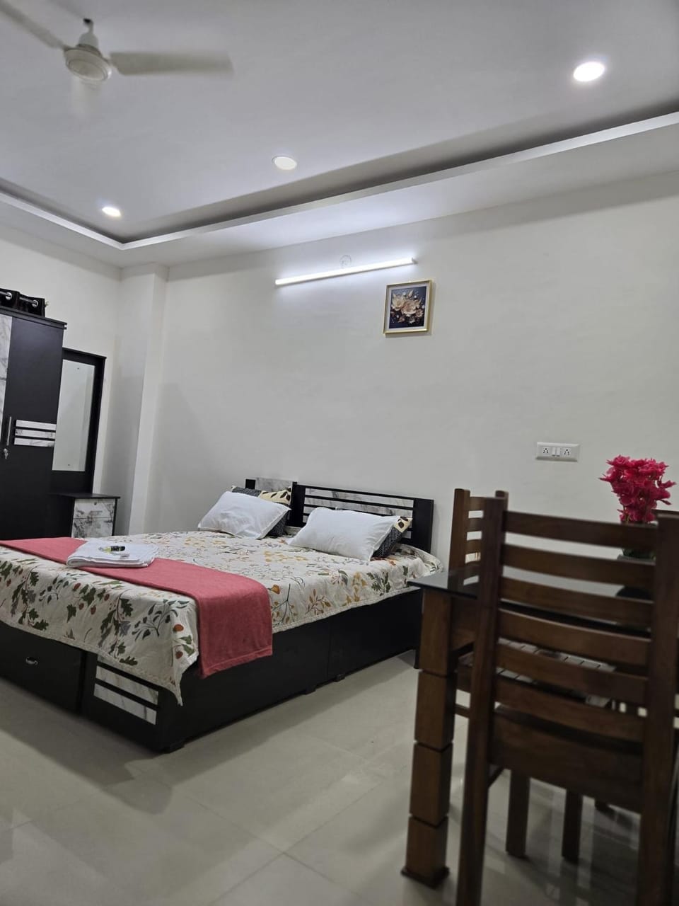 K Nelickel Home Stay Bed and Breakfast in Bengaluru