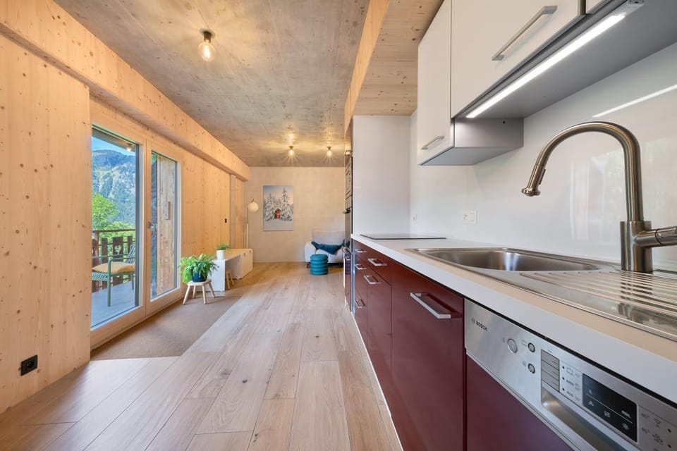 Kitchen or kitchenette, Living room