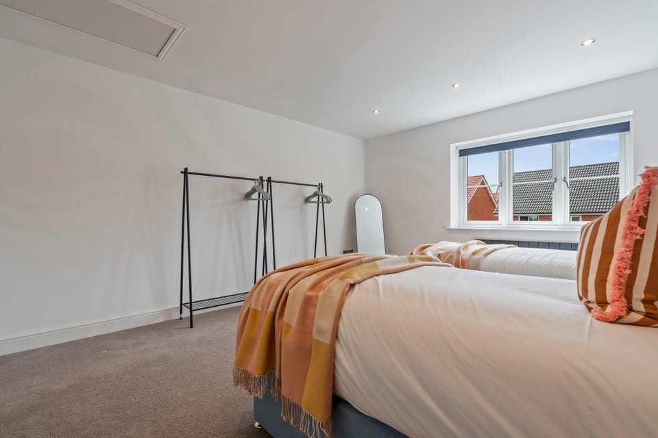 Boutique House with Fast Wifi, Pool Table & Garden House in Norwich