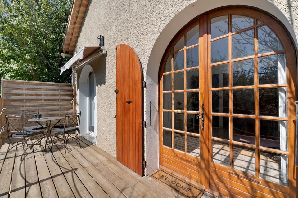 Maison D'hôtes La Roka Bed and Breakfast in Six-Fours-les-Plages