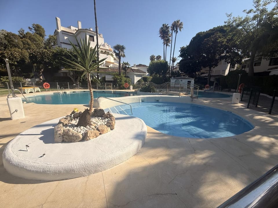 Apartamento de 1 hab en primera línea de playa Apartment in Marbella