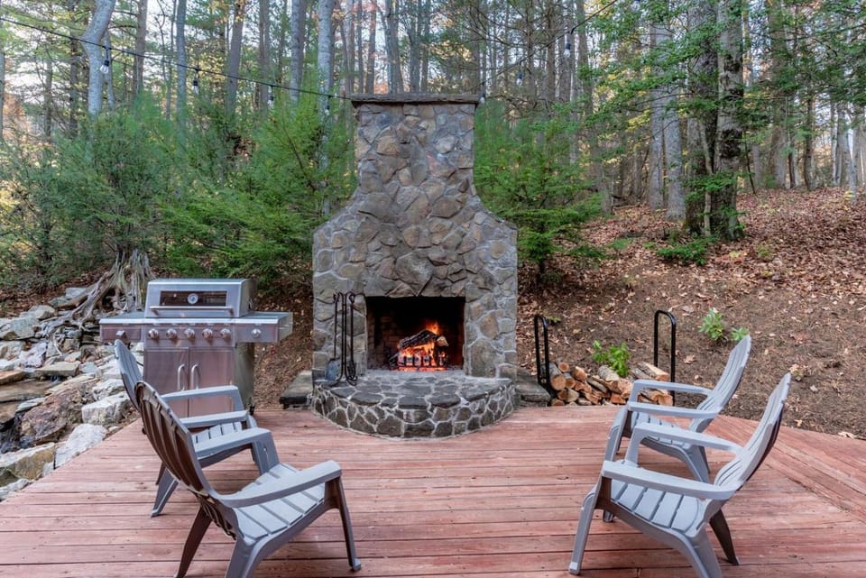 Unplug & Unwind: Glamping Getaway on Watauga Lake, Tennessee House in Watauga Lake