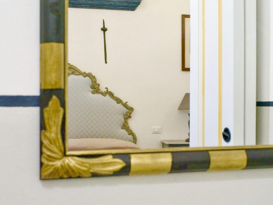 Decorative detail